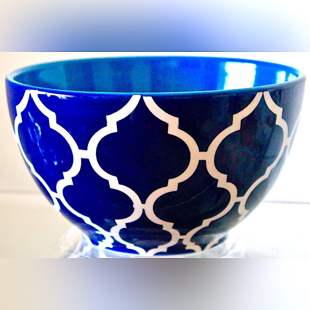 COVENTRY ARABESQUE BLUE NESTLING BOWL 9 IN BLUE WHITE NEW